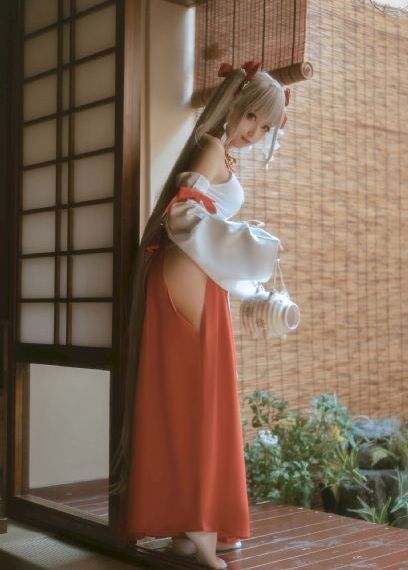 红唇