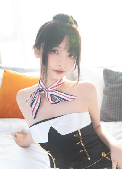 泌尿科女医生三中字厚德