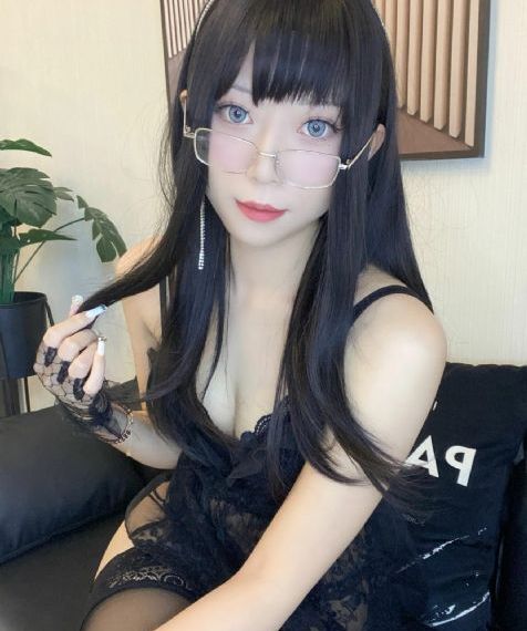 娇妻裸体交换经典k8电影