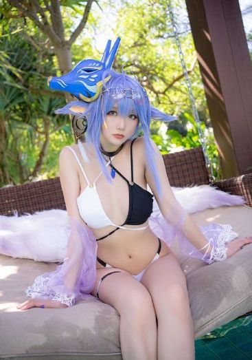 李采潭热情的邻居电影播放